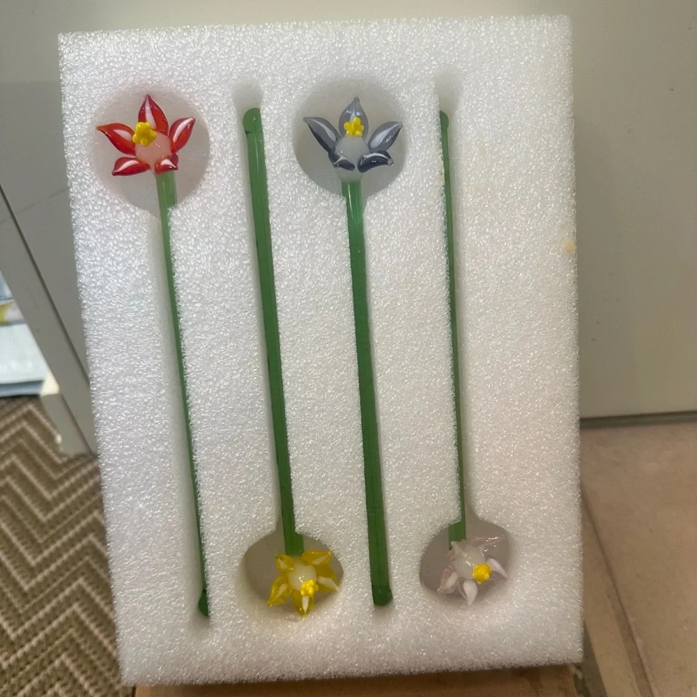 Terrain for Anthropologie Colorful Glass Flower Stirrers NWT